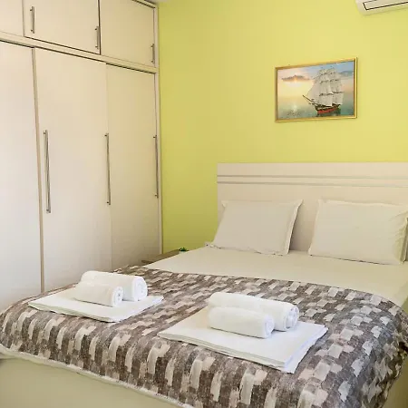 דירה Bright & Spacious 2-bedroom In By Flat Manаger