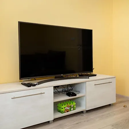 Bright & Spacious 2-bedroom In By Flat Manаger Varna